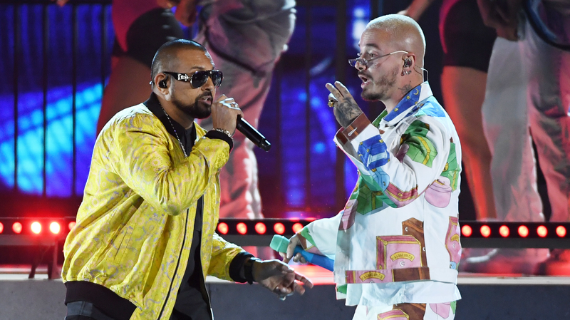 Illustration for article titled Glitter, Glam, and Bad Bunny's Acrylic Fingernails Ruled the Billboard Latin Music Awards